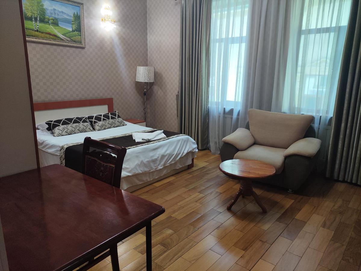 Almos Hotel Dushanbe Luaran gambar